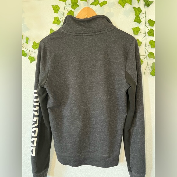 Victoria secret, black sweater with dog label - Picture 2 of 4